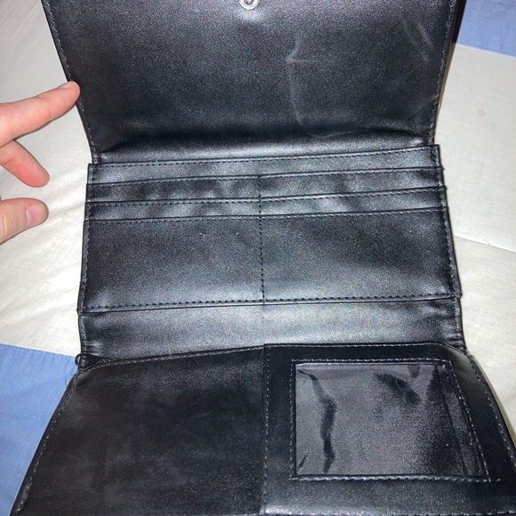 Disney Nerds wallet from Disneyworld. - Picture 3 of 3